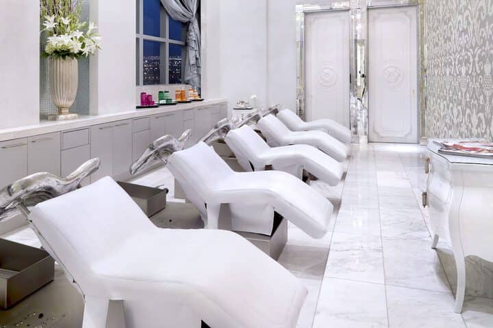 Hair salon